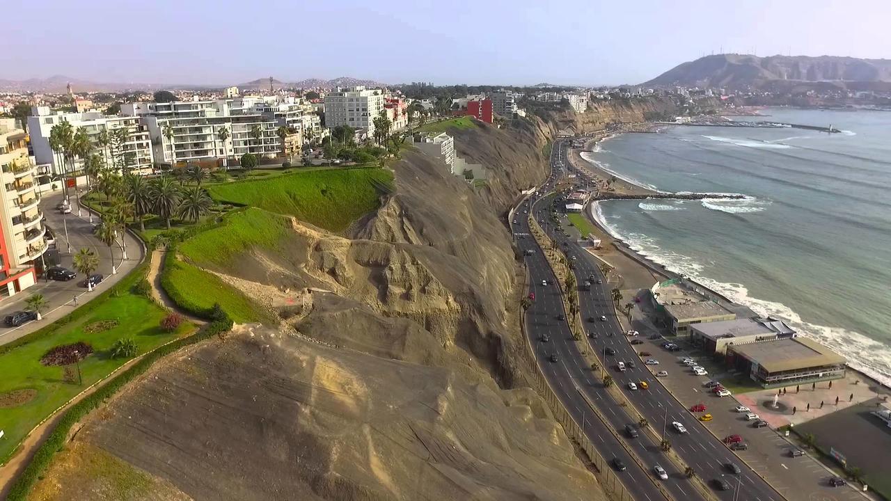 Cozy And Comfortable Home In Miraflores リマ エクステリア 写真